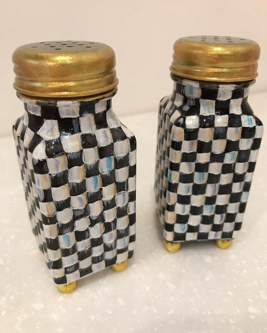 Courtly check salt & pepper shakers