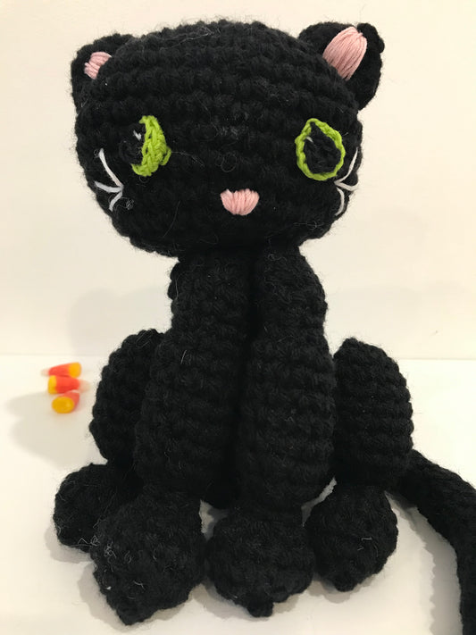 Not so spooky crochet black cat